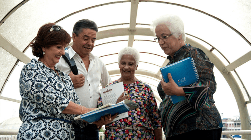 UCS Sênior promove atividades celebrando o mês do idoso em Caxias do Sul
